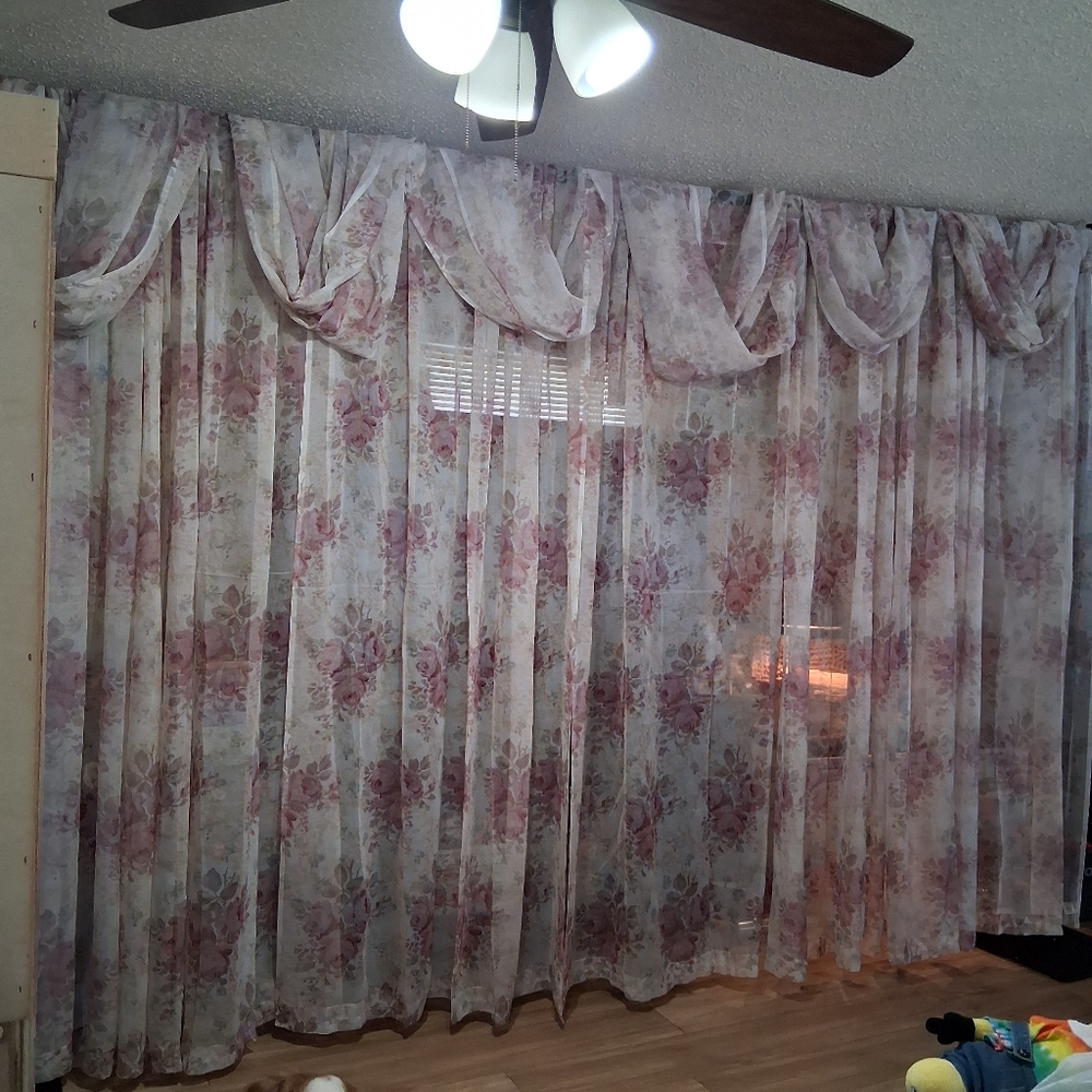 Pretty Sheer Floral Curtains - Picture 3 of 16